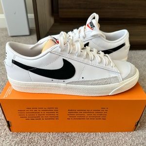 NIB Nike Blazer Low ‘77 Vintage Sneakers 9